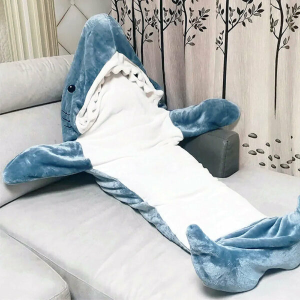 Sharkie Blanket 2_a1d2f0ab Bf55 4e29 B5a6 81a19749a087.jpg